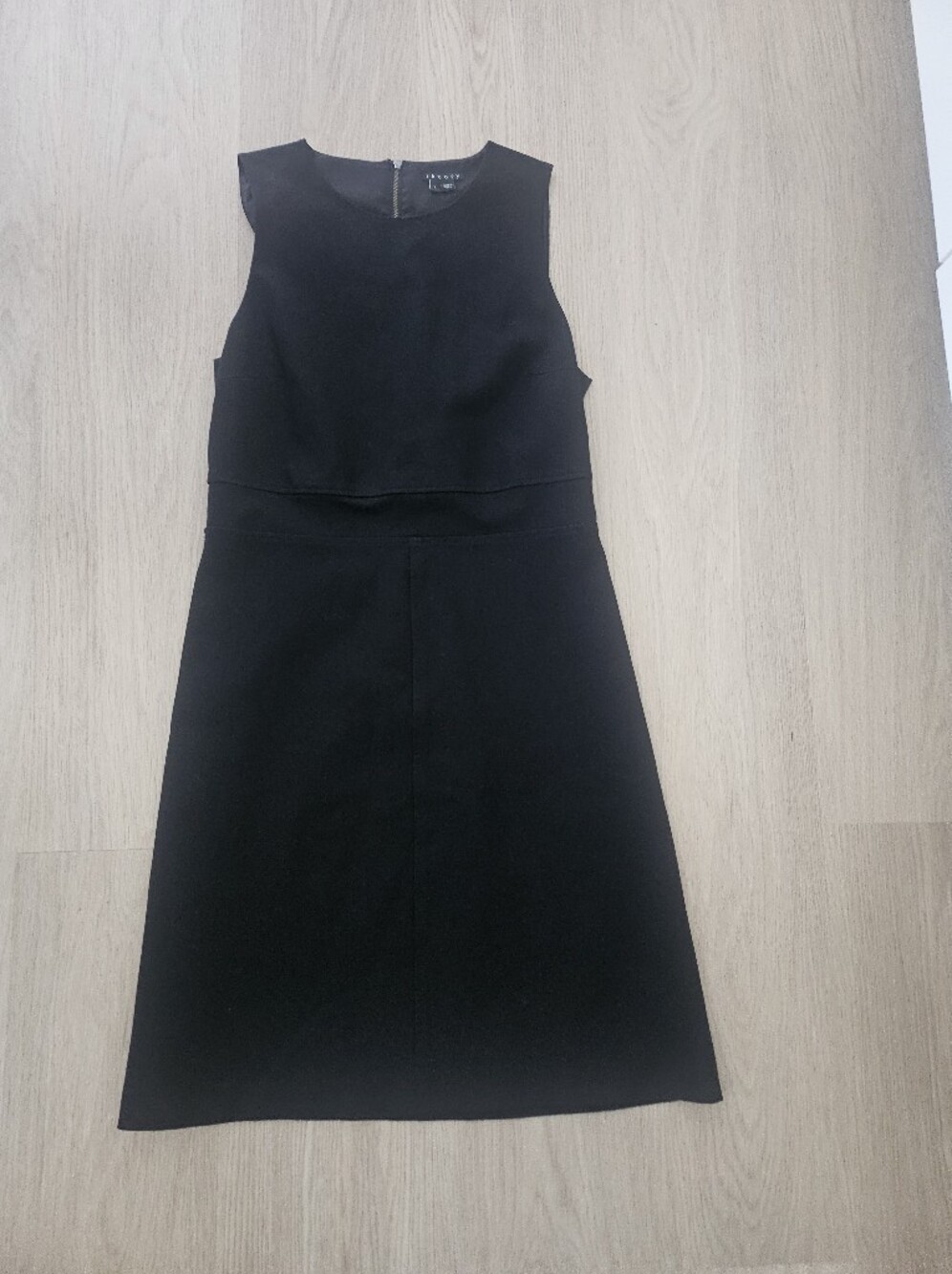 Theory Black Sleeveless Midi Dress